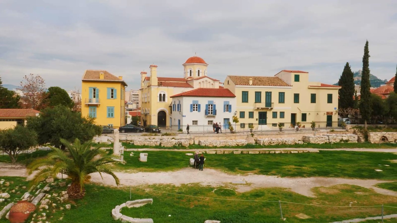 ATHENS TOUR.00_00_17_10.Still019